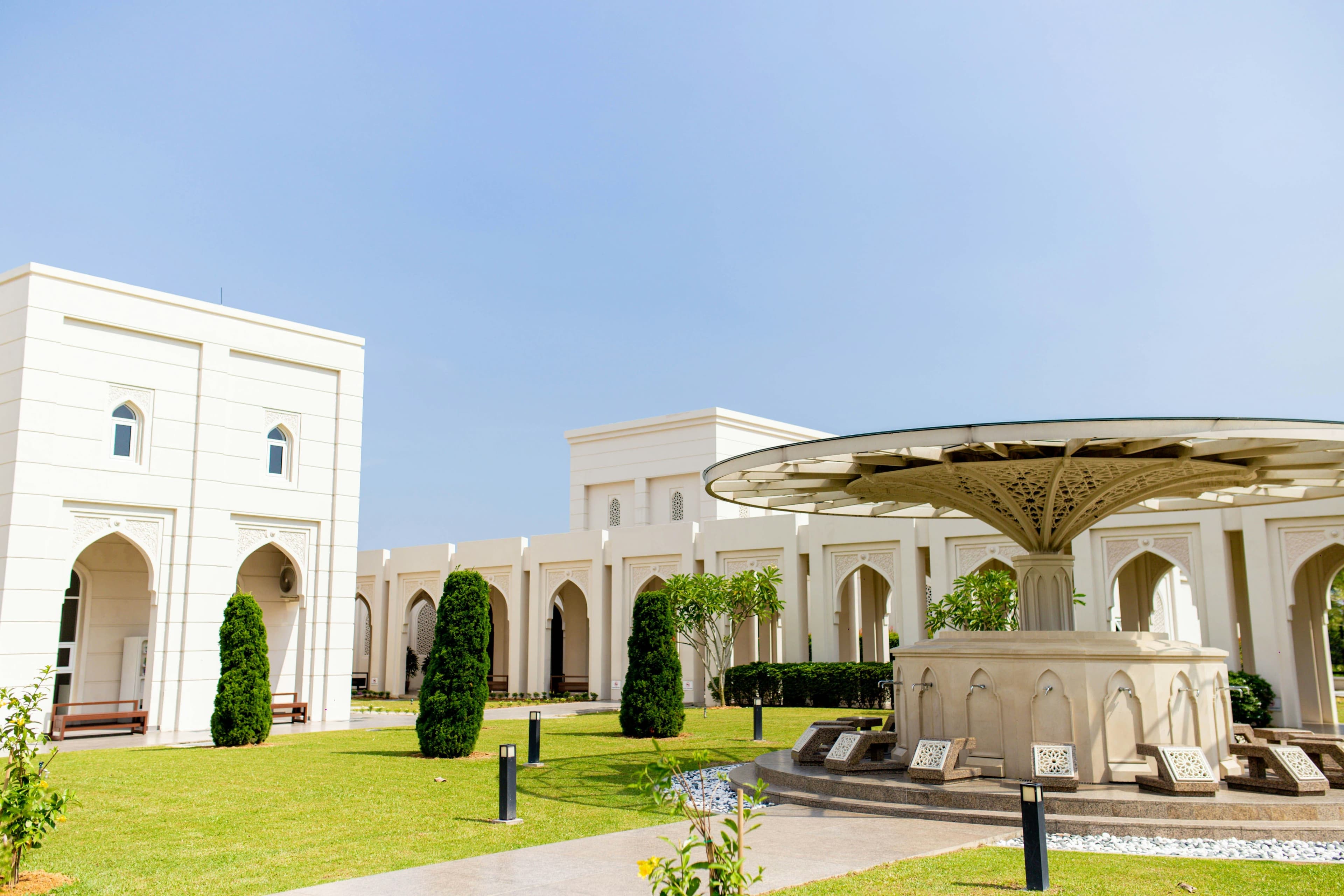 Dubai - image 4