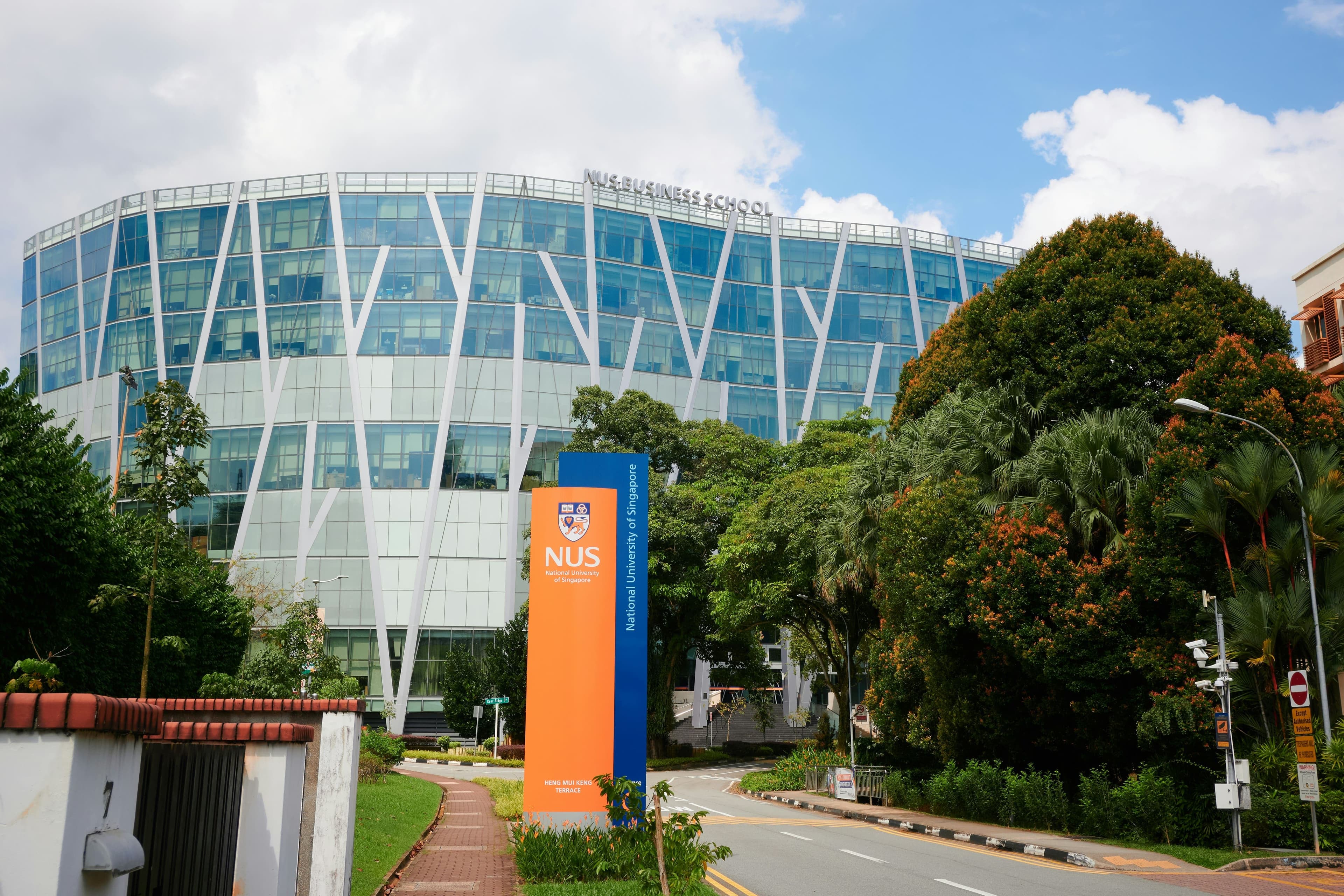 Singapore - image 2